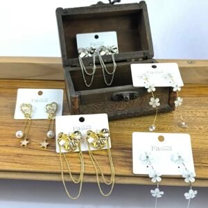 Set de Aretes Colgantes Mixtos Dorado y Plateado 12 Pares | Diseños Elegantes con Cadenas y Figuras