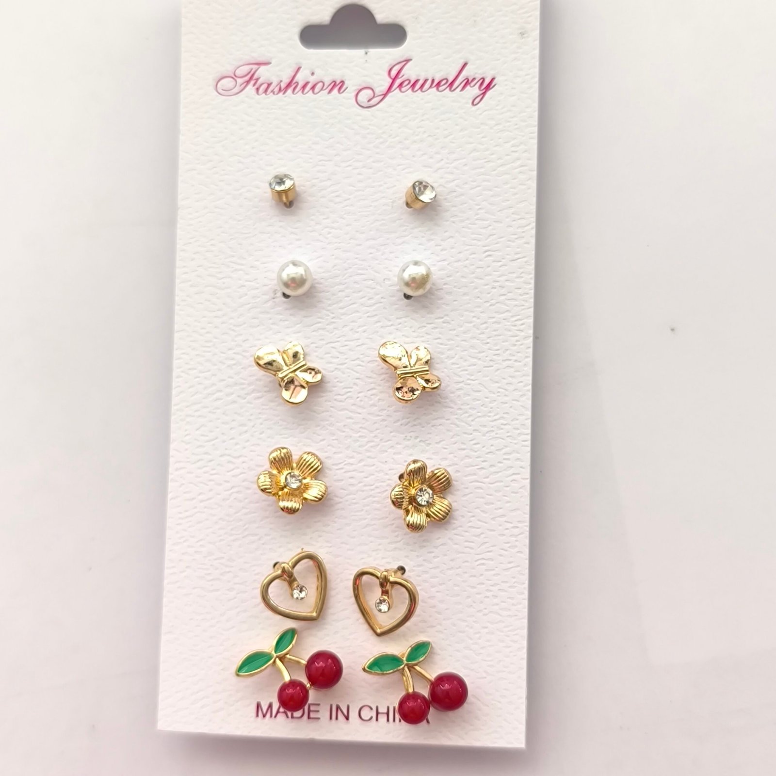 Set de Aretes Pequeños para Mujer 6 Pares | Diseño Floral y Corazones - Image 4