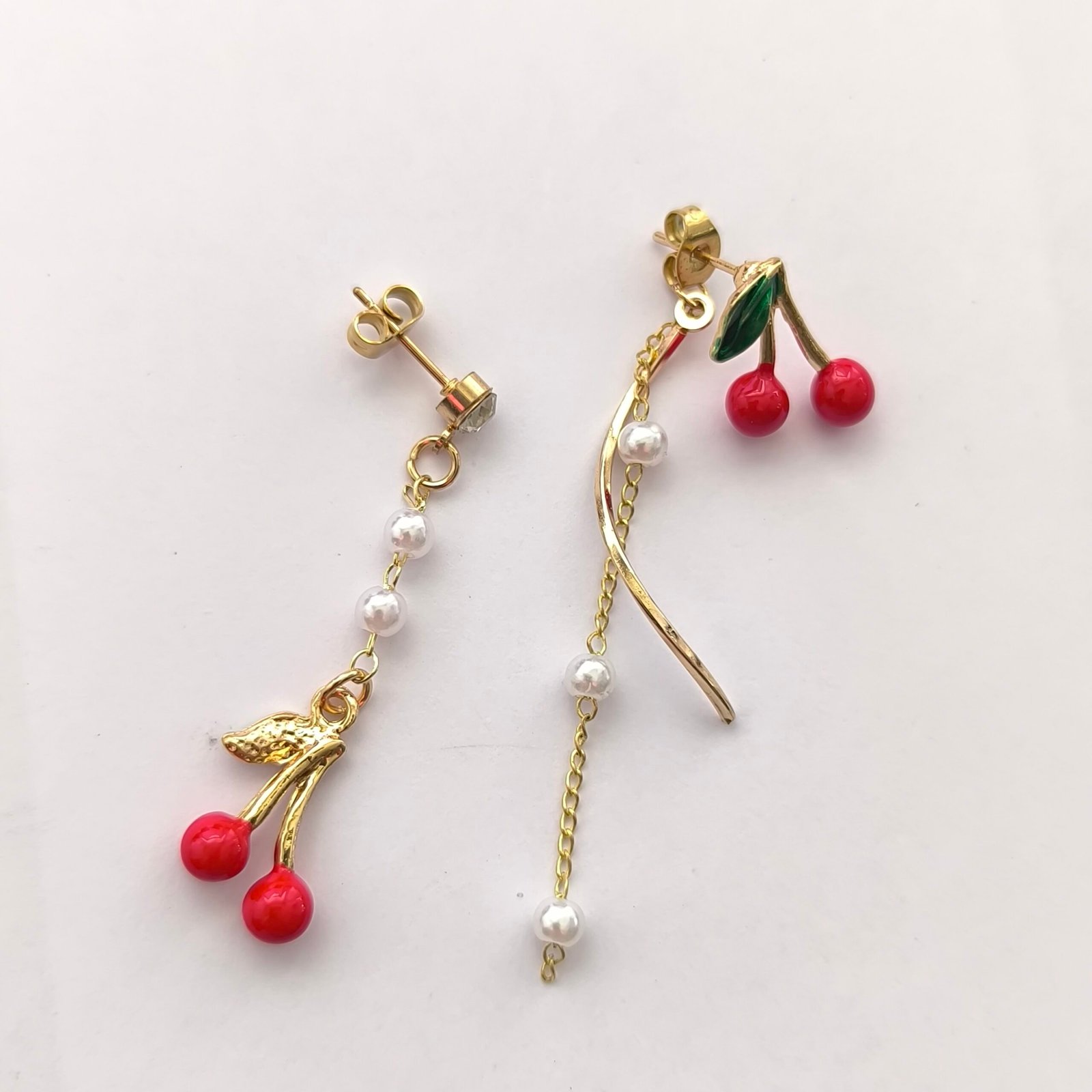 Set de Aretes Colgantes Mujer 12 Unidades | Diseños Cereza y Perla - Image 4