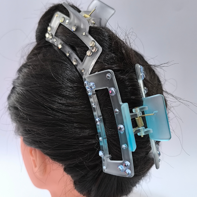 Pirañas Rectangulares con Brillantes – Estilo Moderno y Elegante para Todo Tipo de Cabello