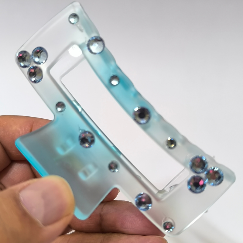 Pirañas Rectangulares con Brillantes – Estilo Moderno y Elegante para Todo Tipo de Cabello - Image 8