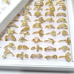 Anillos Dorados Surtidos con Cristales Coleccion 2 | Set de 100 Piezas Modelos Exclusivos Ajustables