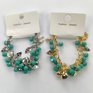 Pulseras tipo charm surtidas con dijes y cristales, ajustables, docena de 12 unidades.